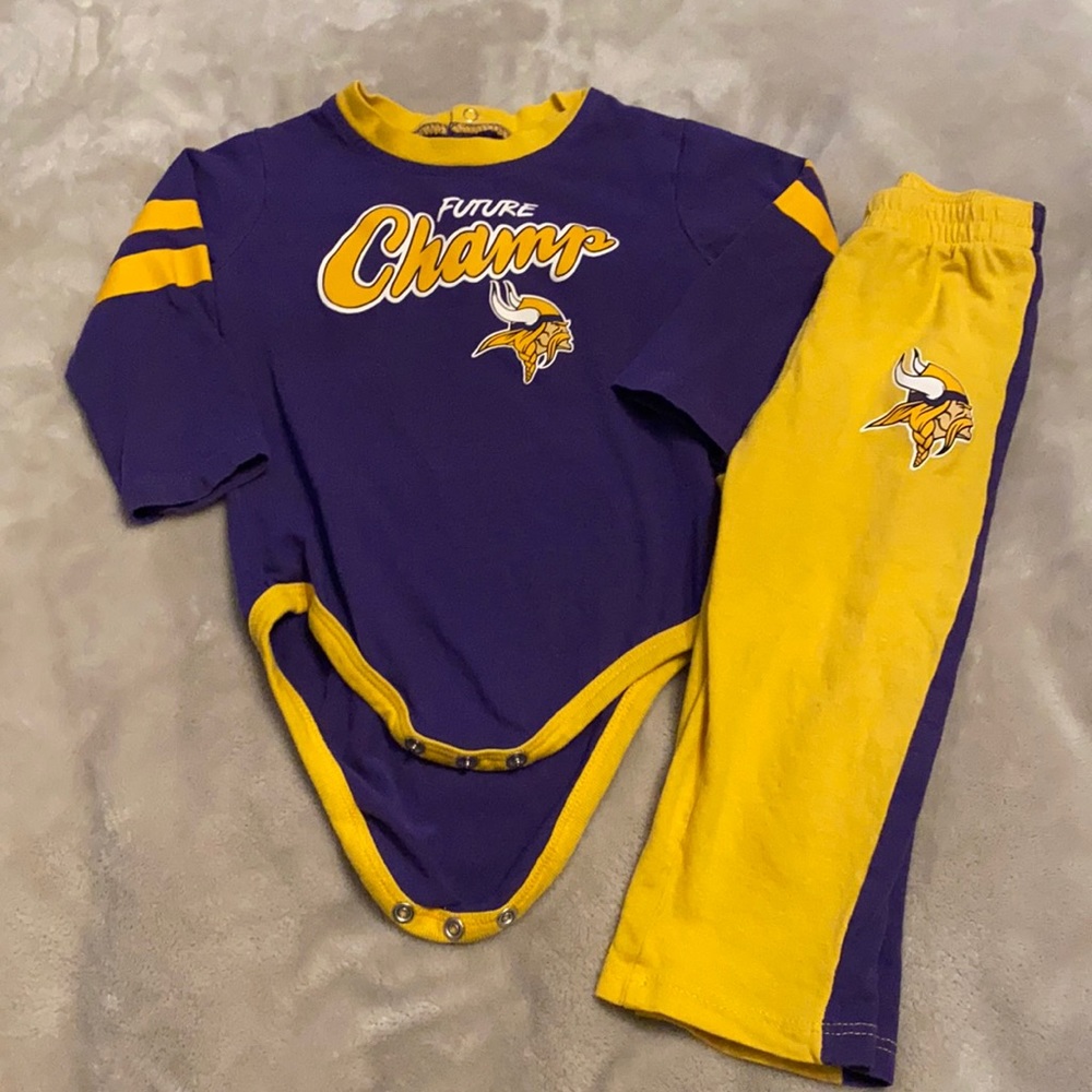NFL Minnesota Vikings Infant Baby Toddler matching set Size 12M